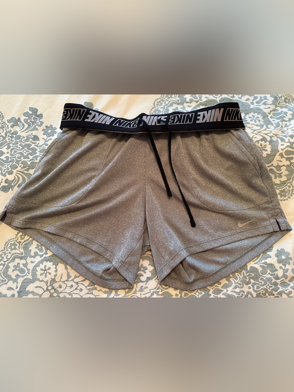 Nike Women's Gray Performance Shorts with Branded Waistband 5” size S